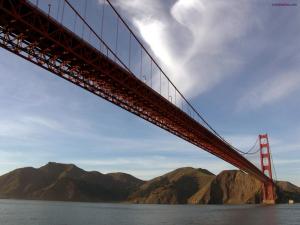 Golden Gate Bridge (San Francisco) view from water