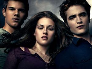 Jacob, Bella and Edward, protagonists of the Twilight saga