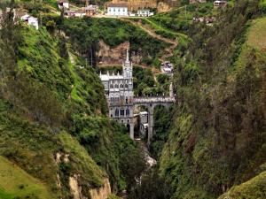 Las Lajas Sanctuary (Colombia) located between two mountains