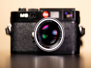 Leica Summilux 50mm