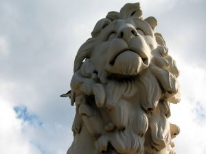 Statue of a lion in the Westminster Secondary School (Ontario, Canada)
