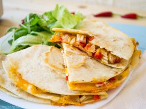 Mexican quesadilla with chicken