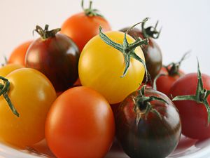Colored tomatoes