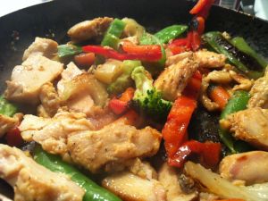 Sauteed chicken with broccoli and other vegetables