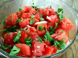 Simple salad tomato