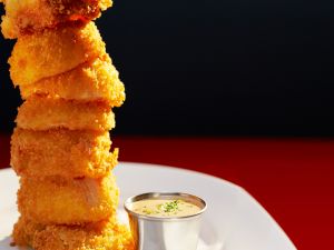 Tower of onion rings