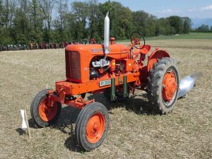 Allis-Chalmers WD Tractor