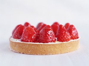 Cake with strawberries