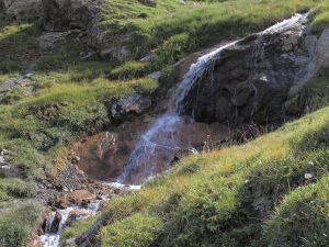Waterfall on the road to Refuge of l'Alpe de Villar-d'Arêne