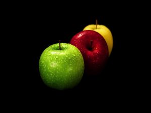 Green, red and yellow apples