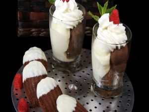Dessert with cream, chocolate and strawberry