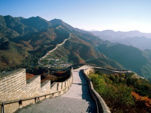 Contemplating the Great Wall of China