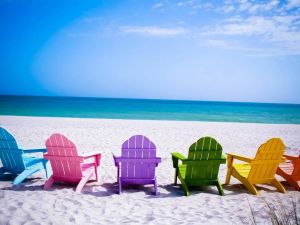 Chairs to the seashore